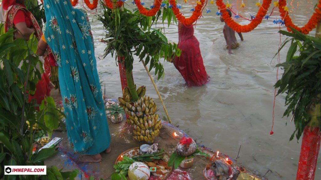 Chhath Puja women