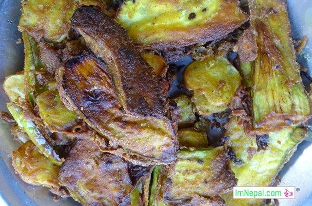 Eggplant pakora recipe bhanta pakoda taruwa Dish in Nepal, Mithila Madhesh Terai Foods