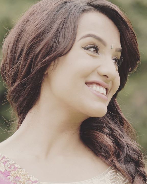 Nepali actress model Priyanka Karki beautiful wonderful cute kathmandu kollywood smiling pictures images photos 